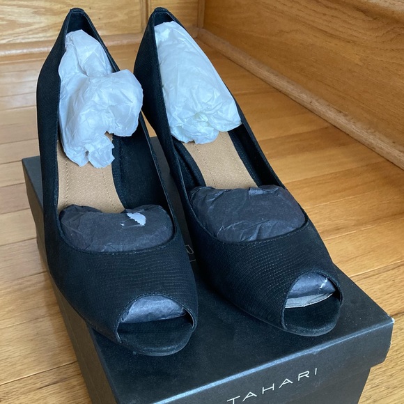 Tahari Janna Peep Toe Heel 10M - Picture 5 of 7